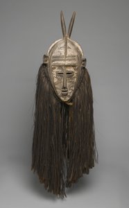 Bolo Mask, Burkina Faso (madeira, pigmento e fibra)