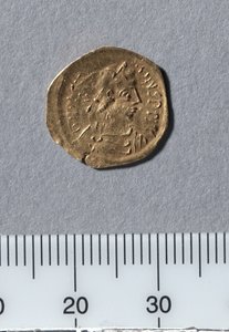 Half Tremissis de Justiniano I, Constantinopla, 527-565 (ouro) de Byzantine School