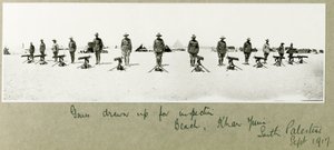 Armas preparadas para inspeção na praia, Khan Yunis, setembro de 1917