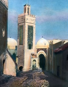 Norte de Marrocos, Tetuão, Minarete da mesquita de Sidi Saidi, data da imagem: cerca de 1910. Arquivo Carl Simon