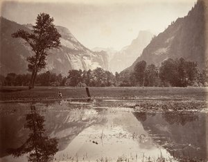 As Cúpulas, Yosemite, ca. 1872, impresso ca. 1876. de Carleton E. Watkins.