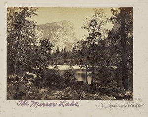 O Lago, Vale de Yosemite, Condado de Mariposa, CAL. (N.º 1028) de Carleton Watkins