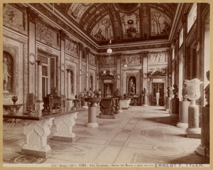 Roma - Villa Borghese - Salão do Museu no rés do chão