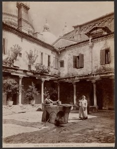 Pátio da Abadia de São Gregório de Carlo Naya