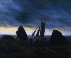 Barco de pesca passando figuras em uma praia pelo Báltico; Barco de pesca entre pedregulhos na praia do mar Báltico, de Caspar David Friedrich
