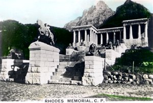 Memorial do Rodes, pico dos diabos, Cape Town, c1920s. de Cavenders Ltd