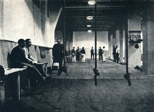 Hospital Convalescente - Em quanto tempo poderei voar novamente, 1941 de Cecil Beaton