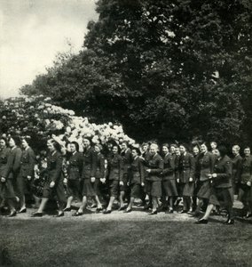 Fora de serviço, c1943. de Cecil Beaton