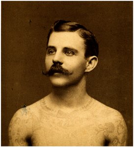 Frank Howard o homem tatuado, c.1900 (cartão de gabinete)