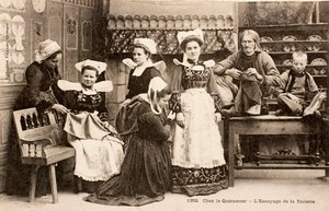 Cartão postal antigo / família bretã / Bretagne/França