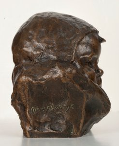 Bebê com Bonnet: The Artists Son (bronze)