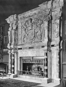 De Wittes Chimney-Piece em Cobham, Kent de Charles Latham