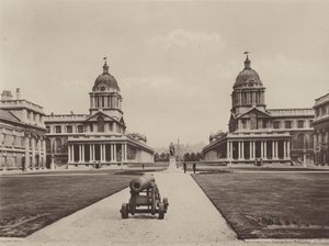 Hospital de Greenwich, Visão Geral de Charles Latham