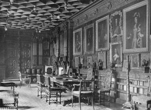Fotos Históricas: Saloon (foto a p/b) de Charles Latham