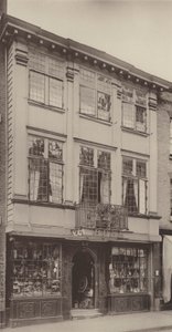 Casa em High Street, Guildford de Charles Latham