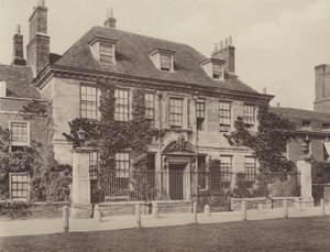 Casa no fim, Salisbury de Charles Latham