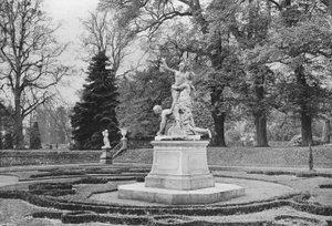 No jardim do sul de Charles Latham