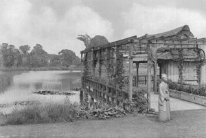 Casa de chá no lago de Charles Latham