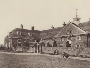 The Lucas Asylum, Wokingham de Charles Latham