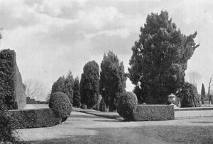 Os terraços levantados do jardim privado de Charles Latham