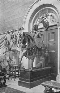 Armadura de Placa Visconti no Salão de Charles Latham