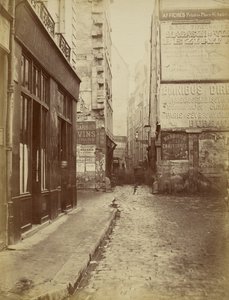 Rue Tirechappe, vista tomada da rue Saint-Honoré de Charles Marville
