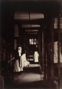 Imperial Asylum Vincennes, lingerie de Charles Nègre