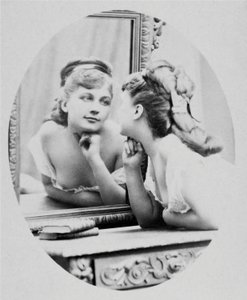 Retrato da atriz Henriette Victoire Drouard (1851-1923). de Charles Reutlinger