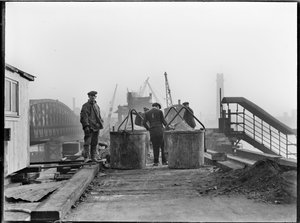 Demolição da Ponte Waterloo, Cidade de Westminster, Greater London Authority, 1936. de Charles William Prickett