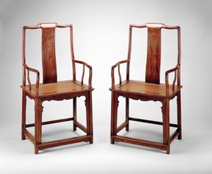 Poltronas com costas contínuas, c.1600 (madeira)