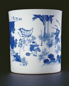 Escova azul e branca pintada com uma dama e meninos brincando de cavalos de caça, Chongzheng, 1630-44 (porcelana) (ver 205936)