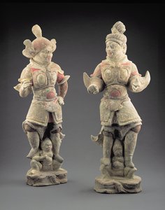 Par de figuras de Lokapala, Dinastia Tang (618-907) (barro)