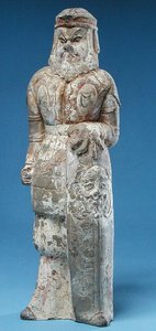 Estatueta de um guerreiro bárbaro, Dinastia Tang (618-907)
