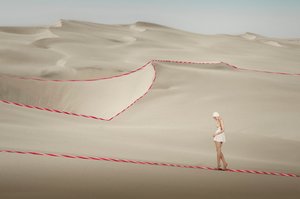 Caminhada pelo Deserto da Fita Vermelha de Christine von Diepenbroek