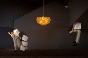 Um número de equilíbrio surreal de Christine von Diepenbroek