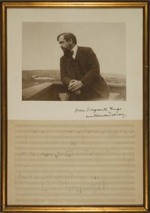 Manuscrito da página de música para &39;King Lear&39;, com um retrato escrito por Emma Debussy, dezembro de 1904 (lápis sobre papel & foto em preto-e-branco) de Claude Debussy