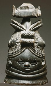 Máscara de capacete Mende (madeira)