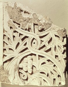 Fragmento de um friso, do mosteiro de Apa Jeremias, Sakkara (calcário)