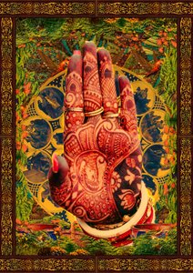 Mão decorada com mehndi