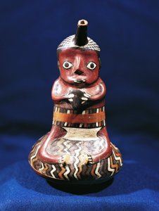 Vaso antropomórfico de sujeito musical, Peru (terracota policromada)