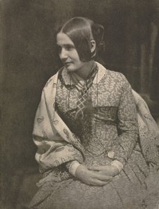 Trabalho de câmera: Senhora de vestido florido, 1912.