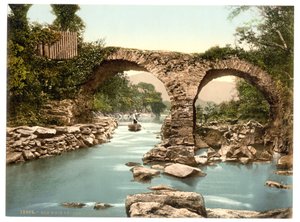 A velha ponte de Weir. Killarney, County Kerry, Irlanda, c.1890-1900 (fotocrom) de Detroit Publishing Co.