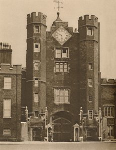 Brick Gate House para um Royal Hunting Lodge em St. Jamess, c1935. de Donald McLeish