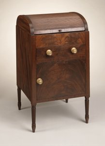 Tambour Dressing Table, 1795-1810 (mogno e álamo de tulipa)