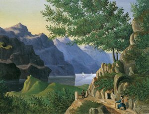 Lago de montanha com excursionista de E. Guenther