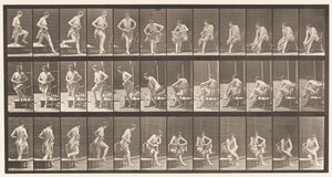 Placa 410. Saindo do Banh-Tub, Sentado, Limpando os Pés de Eadweard Muybridge