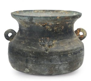 Caldeirão grande, final de Zhou oriental, séculos V a III a.C. (bronze)