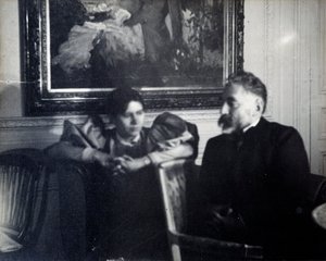 Retrato do escritor Stephane Mallarme (1842-1898) e Paule Gobillard, sobrinha de Berthe Morisot" Fotografia de Edgar Degas (1834-1917) 1896 Sol. 0,29x0,37 m Paris, musee d