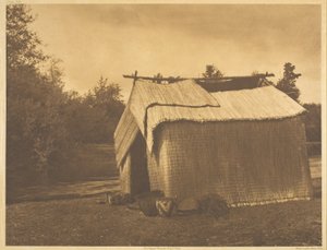 Uma casa de esteira - Skokomish de Edward S. Curtis