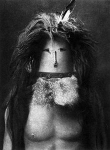 Índio navajo disfarçado de deusa Haschebaad de Edward Sheriff Curtis